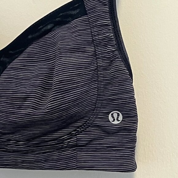 Lululemon Run Sports Bra 32C Purple - Picture 9 of 9